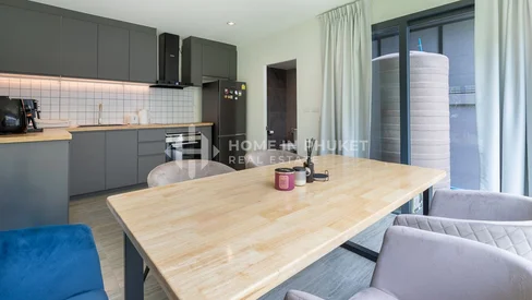 Современный таунхаус с 2 спальнями