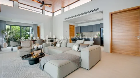 Villa moderne de 3 chambres avec piscine à Si Sunthon