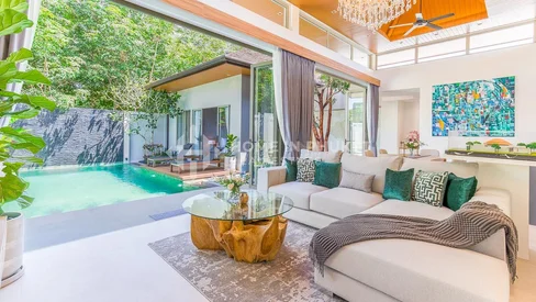 Villas contemporaines de style balinais avec piscine à proximité de Nai Yang