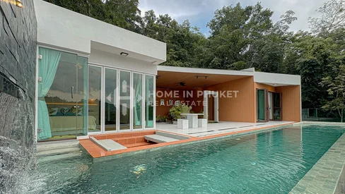 Villas modernes à la colline avec piscine à Paklok