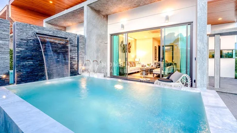 Villas jumelées avec piscine à Chalong