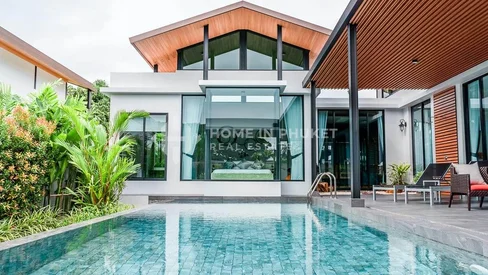 Spacious Contemporary Pool Villas near Nai Harn Beach