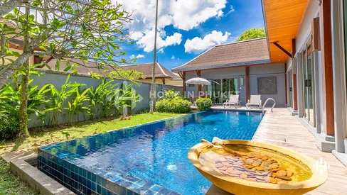 Asian Style Private Pool Villa in Layan