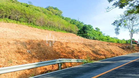 6.25 Rai Land with Sea View near Airport