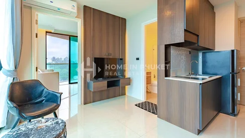Sea View Hillside 1-Bed Condos in Patong