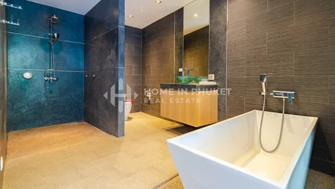 Modern Studio Condos in Kamala