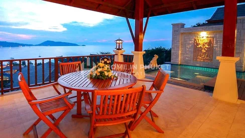 Villa spacieuse avec vue sur mer à proximité de Patong