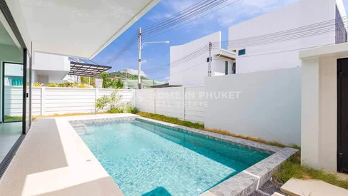 Modern 3-bed Pool Villa in Phuket Town