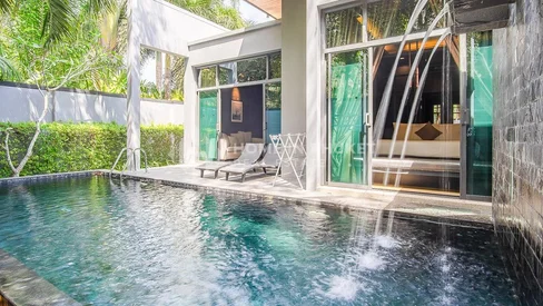 Modern 2-Bed Pool Villa in Nai Harn
