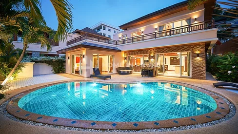 3 Bedroom Pool Villa near Surin Beach