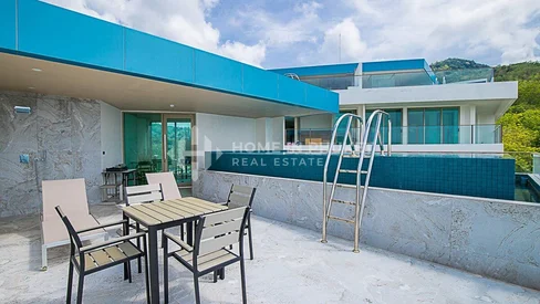 Sea View Duplex 2-Bed Condo with Pool