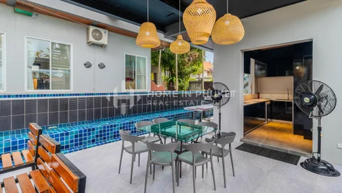 10 Bedrooms Loft-style Pool Villa in Rawai