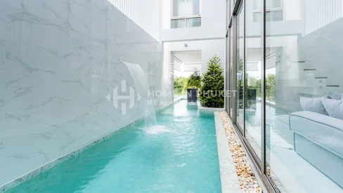 Modern Semi-Detached 3-Bed Pool Villas