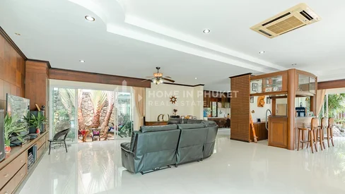 Villa de 6 chambres sur une colline près de Loch Palm