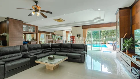 Villa de 6 chambres sur une colline près de Loch Palm