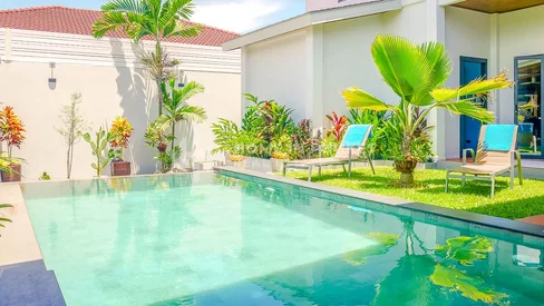 Standalone 3-Bed Pool Villa near Layan Beach