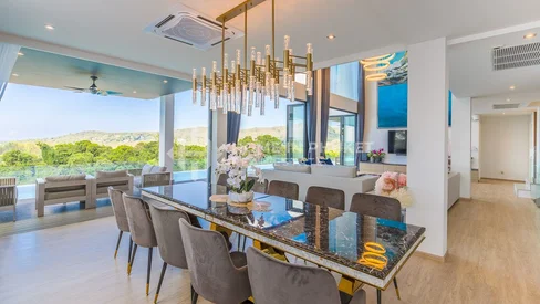 Exclusive villa moderne de 6 chambres avec vue sur mer à Layan