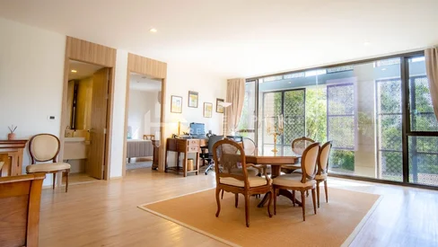 Spacieuse copropriété de 3 chambres en bord de mer à Mai Khao