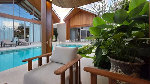 Luxueuses villas tropicales de 4 chambres à Pasak