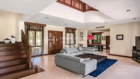 Laguna Village豪华4卧湖景别墅