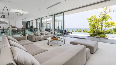 Penthouse avec vue sur l’océan et piscine privée