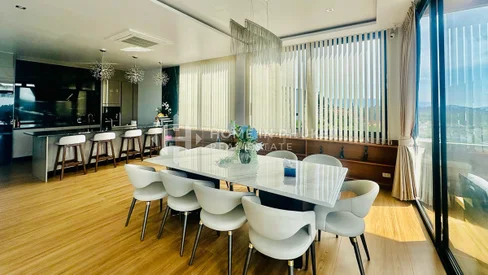 Expansive Villa with Mountain Views in Layan