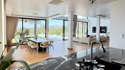 Expansive Villa with Mountain Views in Layan