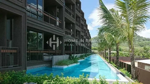 Condo moderne de 2 chambres avec vue sur la piscine à Rawai