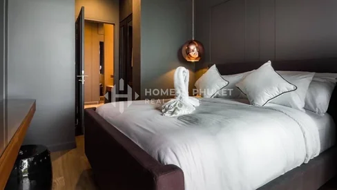 Condo moderne de 2 chambres avec vue sur la piscine à Rawai