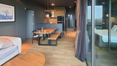 Condo de 2 chambres avec vue lointaine sur la mer