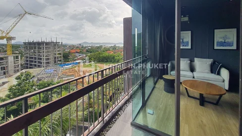 Condo de 2 chambres avec vue lointaine sur la mer