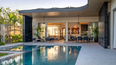 Spacieuse villa de 3 chambres avec piscine