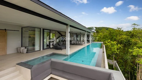 Villa de luxe sur 4 niveaux avec vue panoramique et piscine