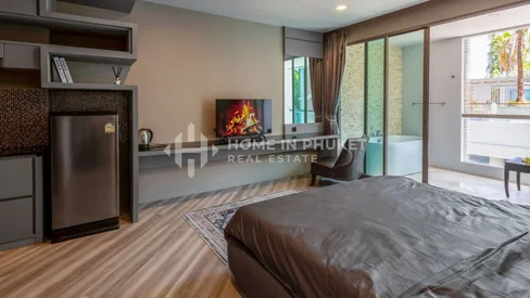 Studio avec jacuzzi à Bangtao