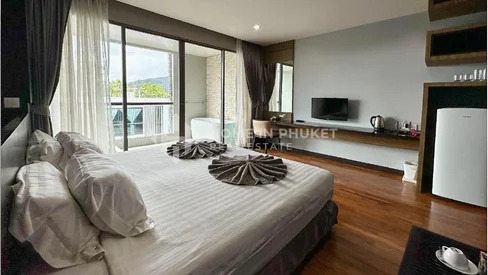 Studio avec jacuzzi à Bangtao