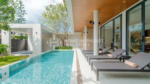 Villa de 3 chambres en style fusion asiatique près de la plage de Rawai