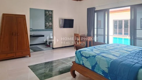 Spacieuse villa thaïlandaise moderne avec piscine