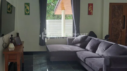 Spacieuse villa thaïlandaise moderne avec piscine