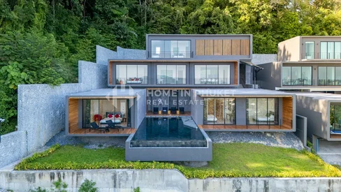 Villa moderne avec vue panoramique sur la baie de Chalong