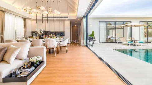 Spacieuse villa indépendante avec piscine, 5 chambres à Pasak