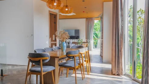 4-этажный современный дуплекс-резиденция в Лайяне