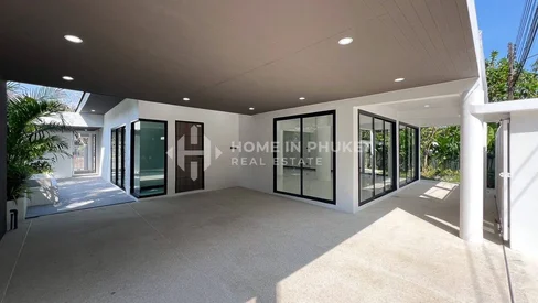 Maison rénovée de 4 chambres à Si Sunthon