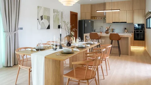 Maison jumelée de 2 chambres à Chalong