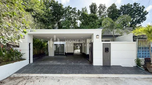 Unité de coin jumelée à Chalong