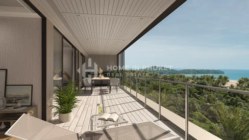 Low-Rise Luxury Condominium in Laguna