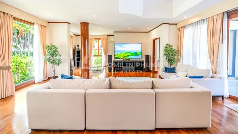 Villa avec piscine de 4 chambres à Laguna Link