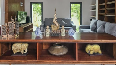 Villa avec piscine de 6 chambres à Si Sunthon