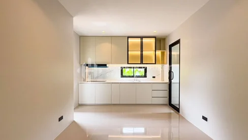 Villa avec piscine de 2 chambres à Si Sunthon