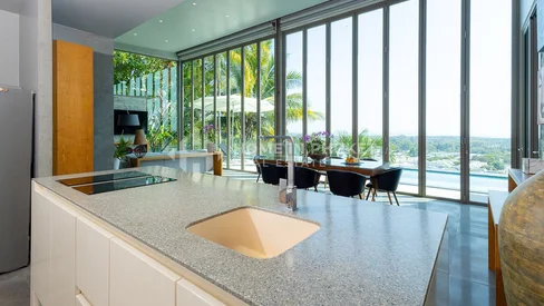 Villa moderne de 4 chambres avec piscine à flanc de colline à Yamu Hill