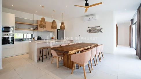 纳泰海滩附近的精品热带泳池别墅